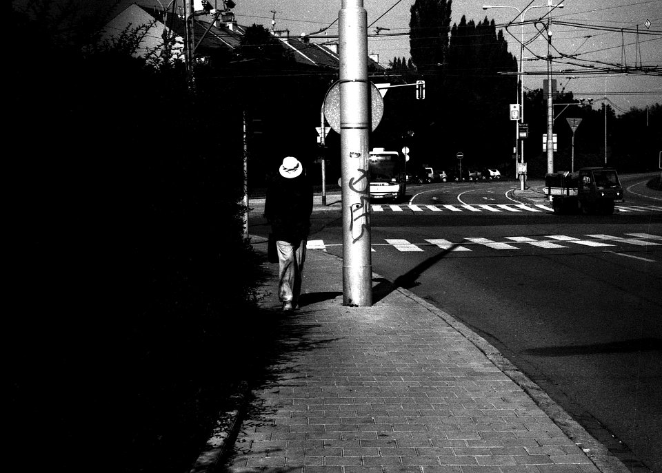 Praktica Super TL +  Helios 44-2 2/58 -  Street Contrasts