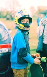 Canon EOS 30 - Boy with Skateboard