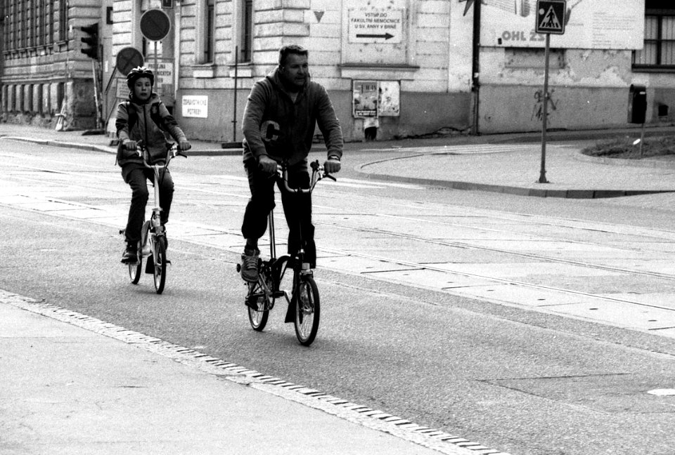 Praktica BC1 with Pentacon Prakticar 2,8/135 - Bikers