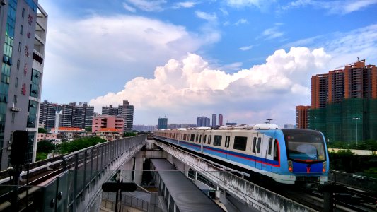 Line 5 metro Canton. photo