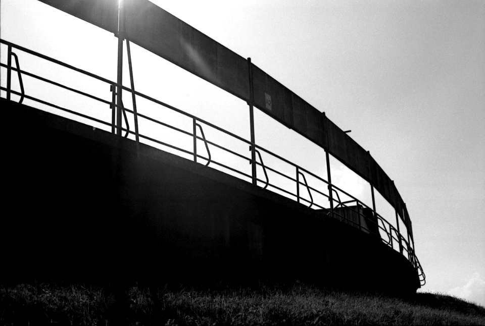 Canon EOS 30 with Canon EF 50mm f/1,8 II - Abandoned Soccer Stadium in Brno 04