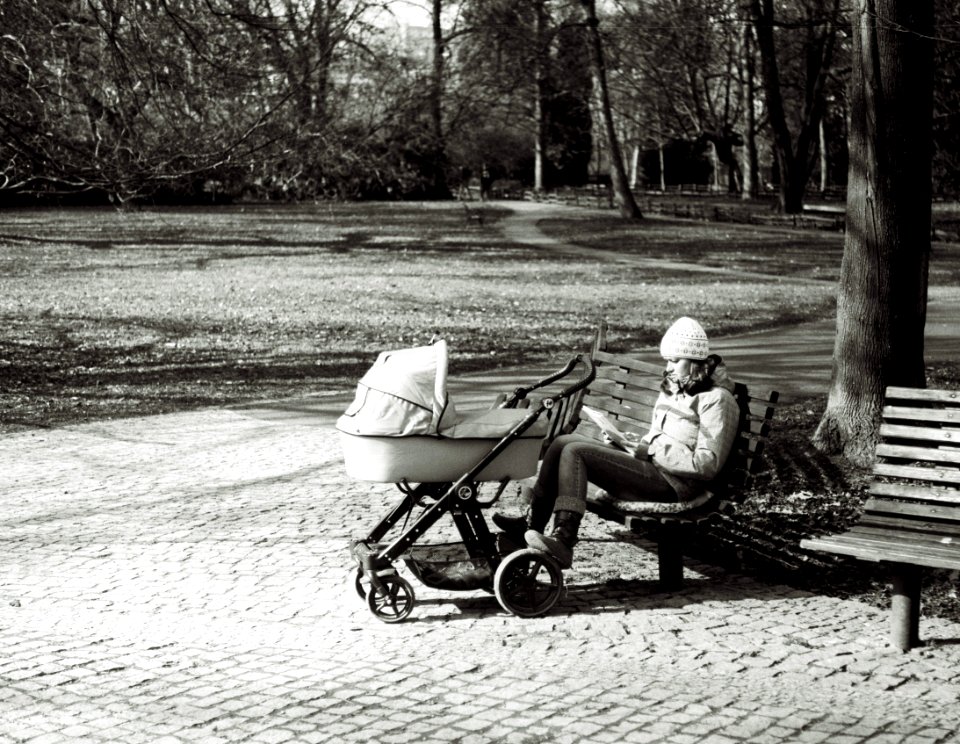 Zorki 4 + Industar-61 L/D - Young Mother in the Park
