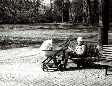 Zorki 4 + Industar-61 L/D - Young Mother in the Park