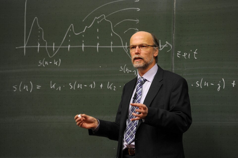 Physics lecturer university