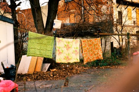 Kiev 4 + Helios 103 - Someone Lives Here