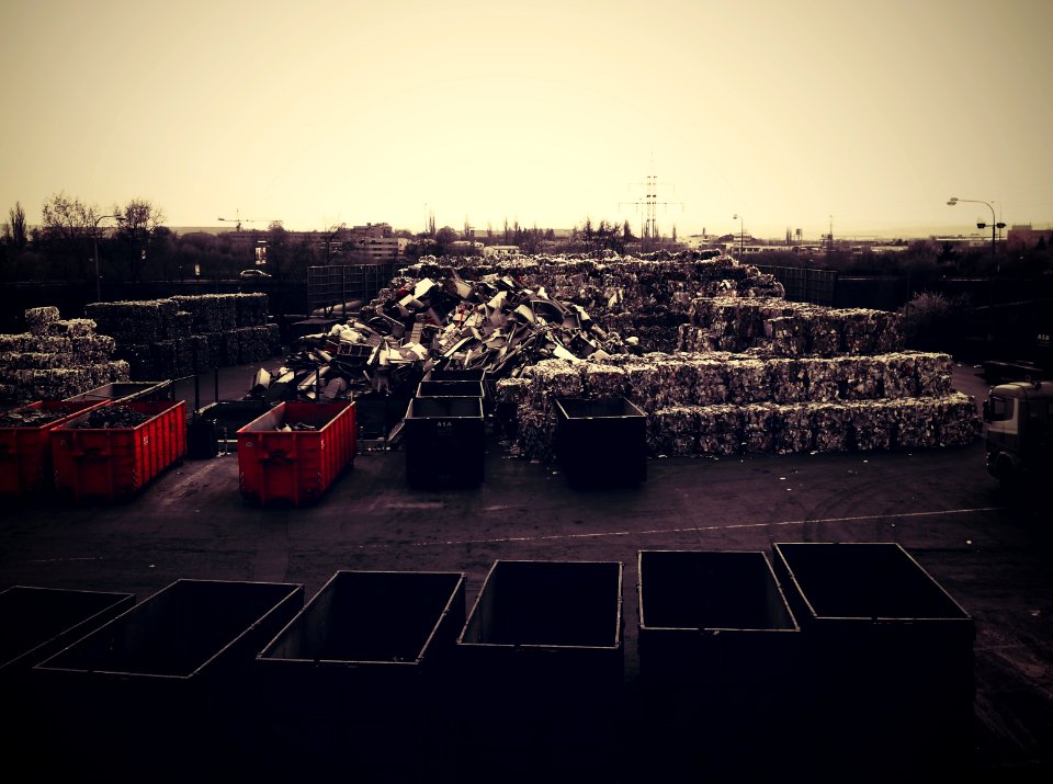 Recyclated Waste - Artistic Variations 4