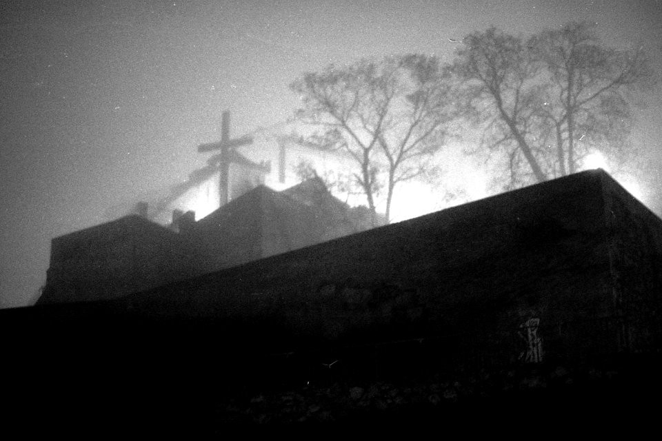 Praktica BC1 - Petrov Hill in Fog