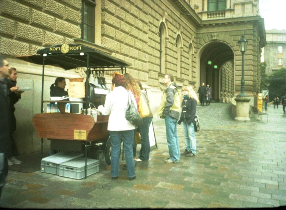 Chaika 3 - Street Café