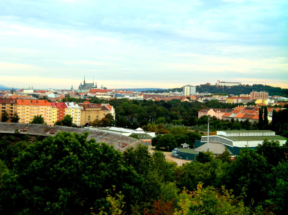 HDR Brno Scape 03