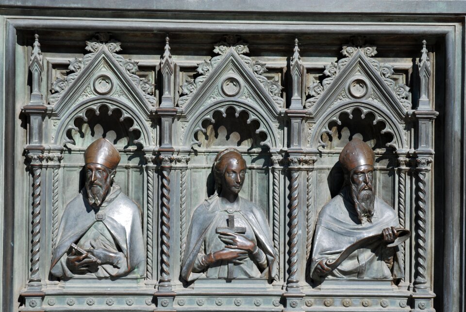 Monuments sculptures architecture