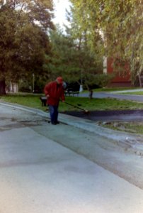 Kiev 4 - Worker on the Street