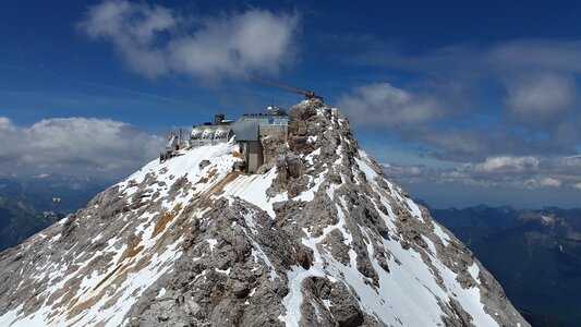 Ridge rock ridge zugspitze massif photo