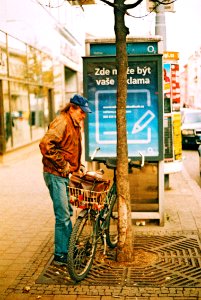 Canon EOS 30 - Crossbird Film - Man with Bicycle