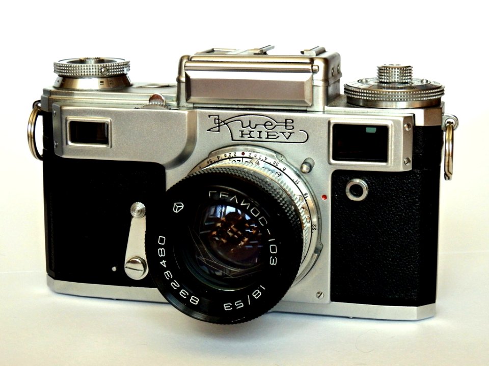 Kiev 4 / КИЕВ 4 / КИЇВ 4 with Helios-103 Lens