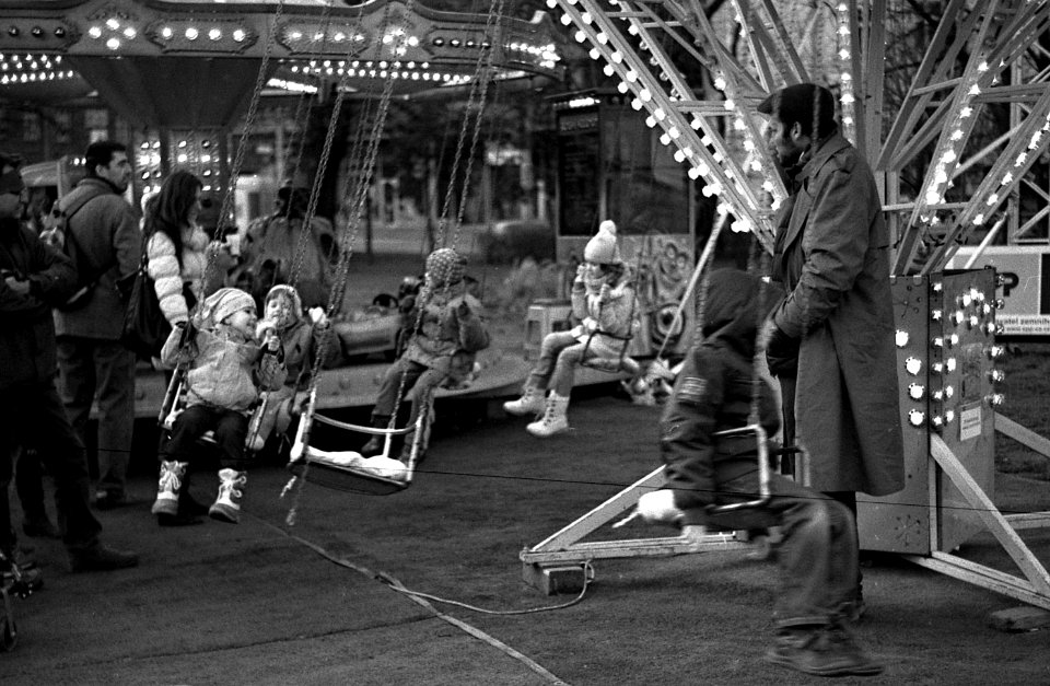Kiev 4 + Jupiter-8 - Merry-go-round Scene 2