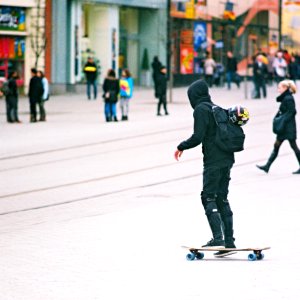 Praktica MTL 5 + Pentacon Electric 4/200 MC - Boy on Skateboard on Liberty Square