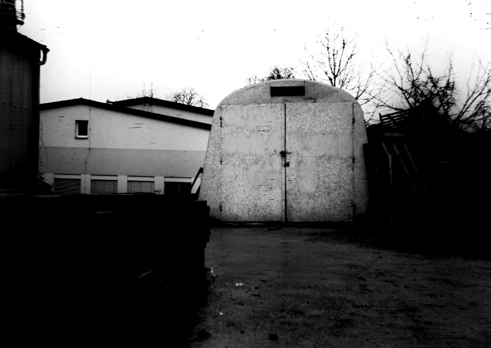 Zeiss Ikon Box Tengor - Psychiatric Hospital Černovice Tour 8