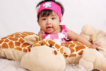 Bebe giraffe laughing