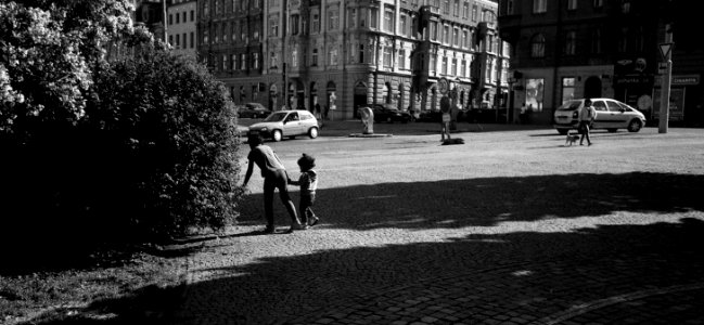 Kiev 4 + Jupiter-12 35/2,8 - In front of Lužánky Park