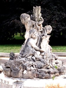 Fountain Statue at Luzanky Park photo