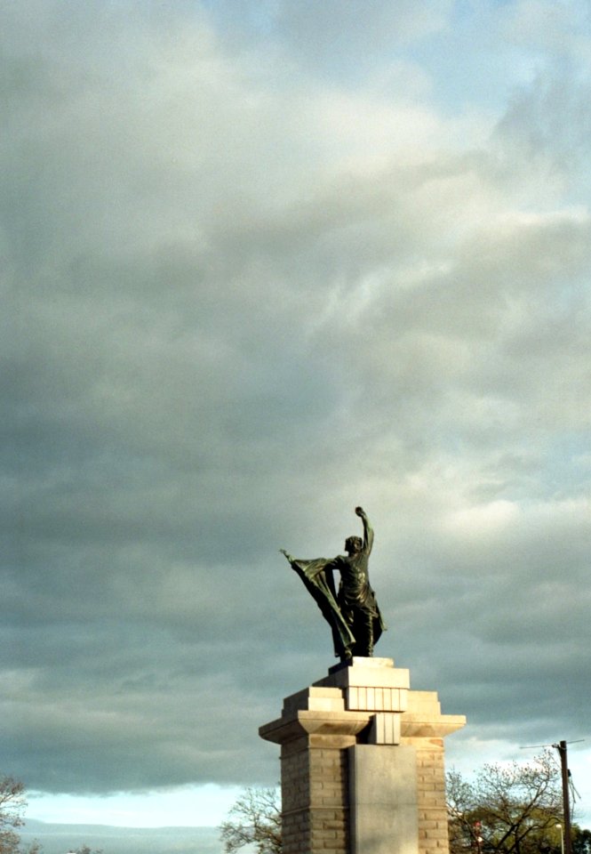 Zorki 4 + Industar-61 LD - Statue of Red Army Soldier by Vincenc Makovský - at Moravian sq., Brno, Czech Republic