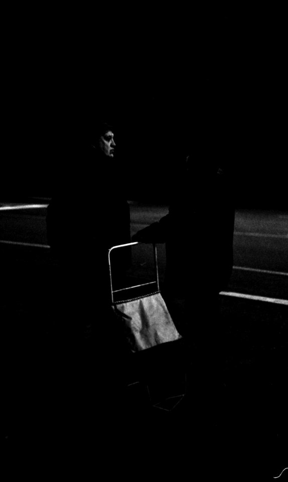 Ricoh TLS 401 -  Couple in the Dark