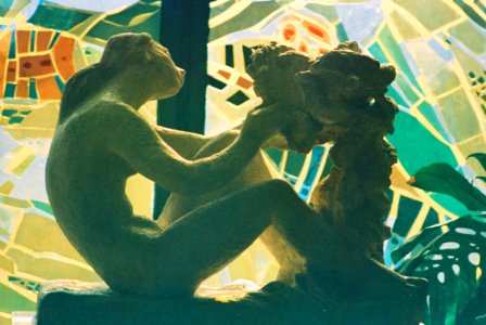 Praktica MTL 5 + Pentacon Electric 4/200 MC - Statue in the Psychiatric Ward of Bohunice Hospital