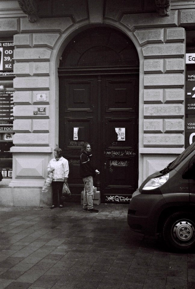 Kiev 4 - People in front of a Door