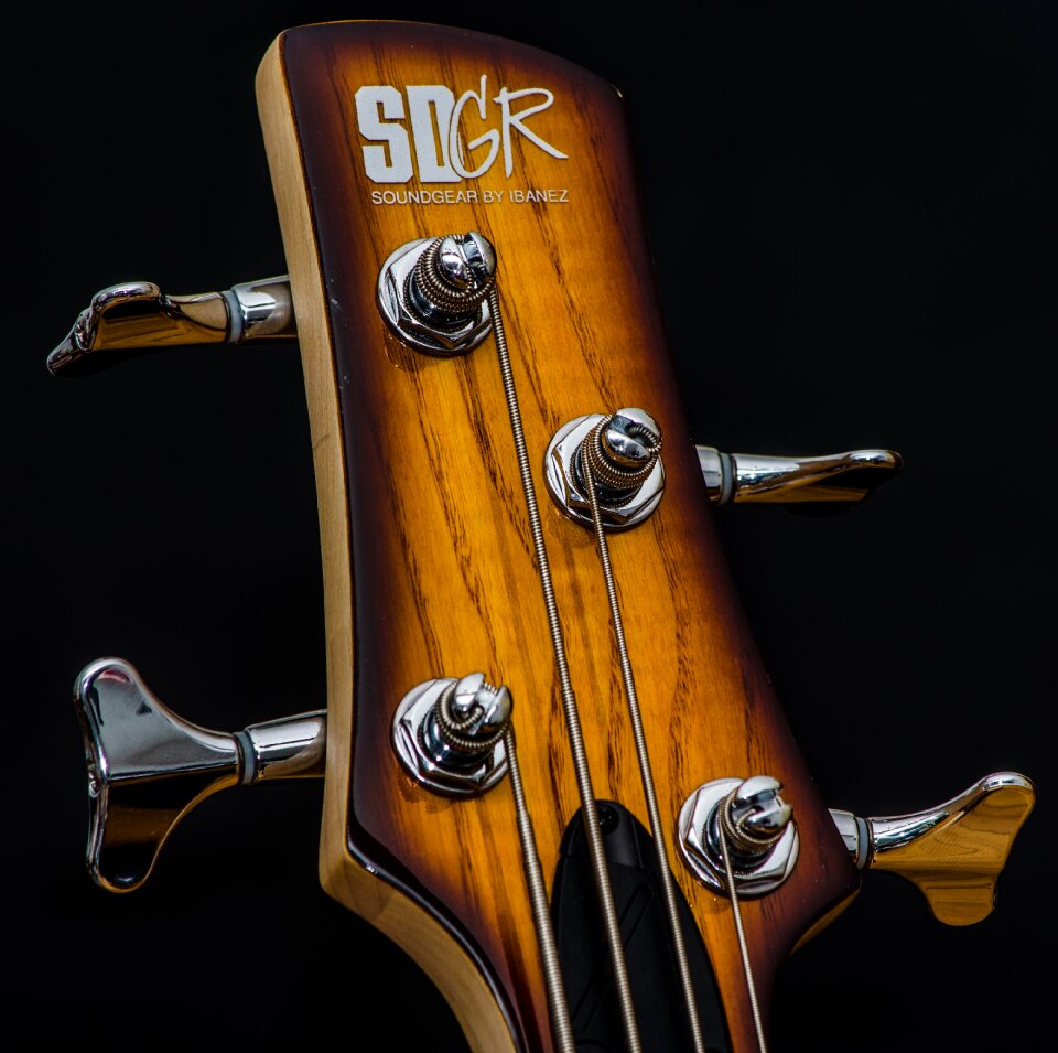 Srx530-bbt guitar e bass