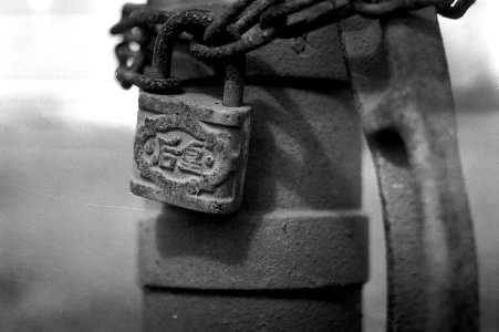 Exa + Tessar 2,8/50 - Old Chinese Lock 2