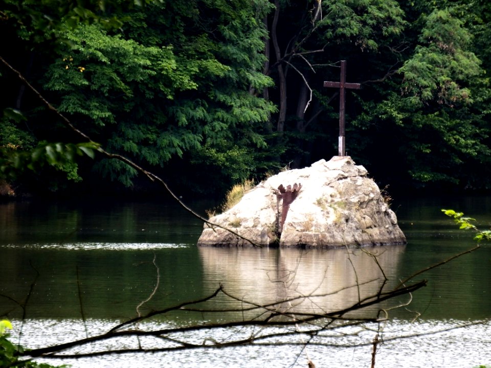 Brno Reservoir - Islet with a Cross