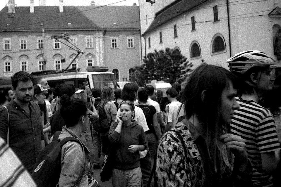 Elikon 35S - Antifascist and Pro-Refugee Demonstartion in Brno