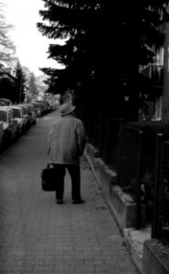 Zorki 4 + Industar-61 L/D - Old Woman on Fišova st.
