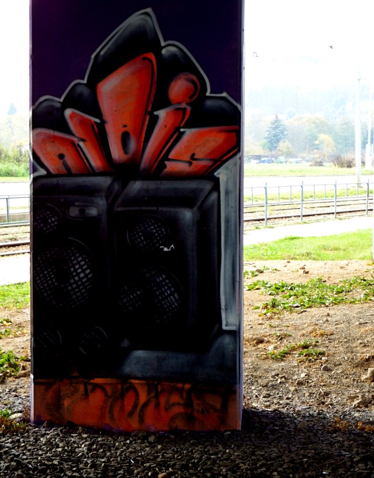 Grafitti Bridge #08