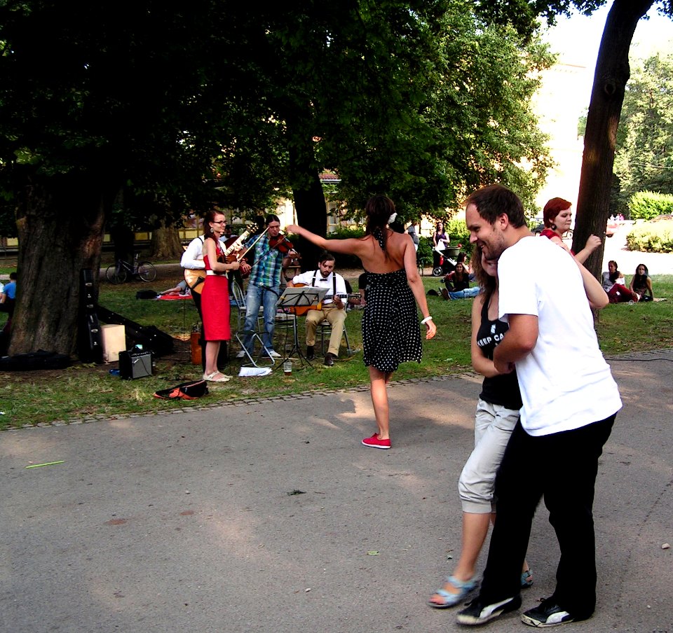 Picnic in the Park 1 -Dancing