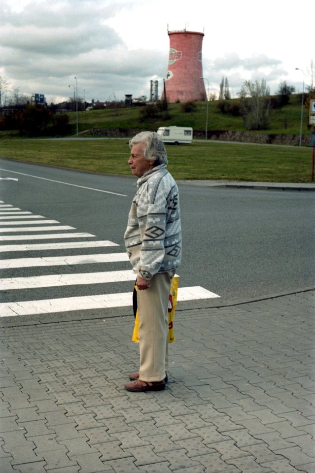 Zorki 4 + Industar-61 L/D - Standing Man