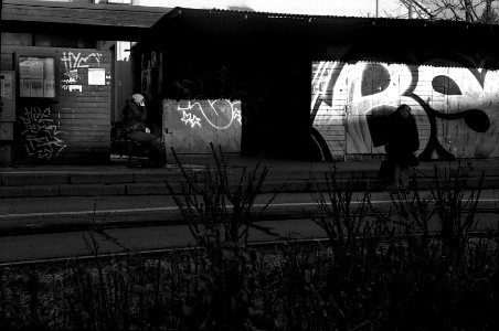 Exa + Tessar 2,8/50 - Tram Stop 1
