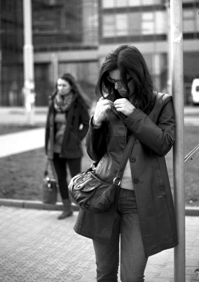 Canon EOS 30 - Woman Fixing some Little Trouble