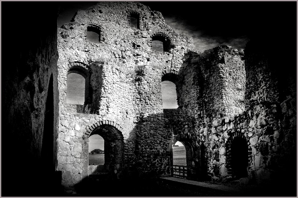 Ruin månstorp gables skåne