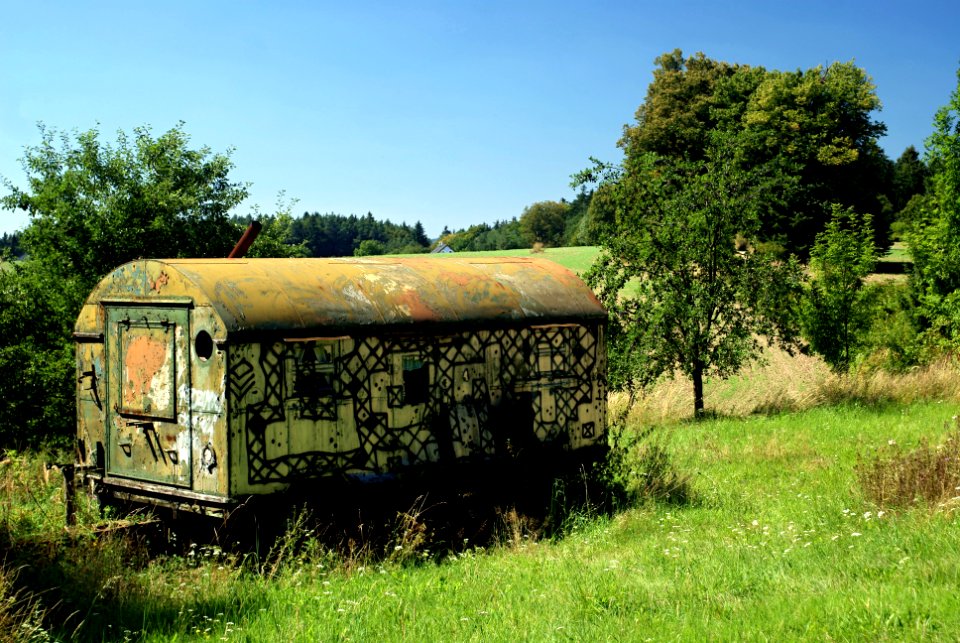 Sony Alpha A230 with MIR-1V- Caravan 3