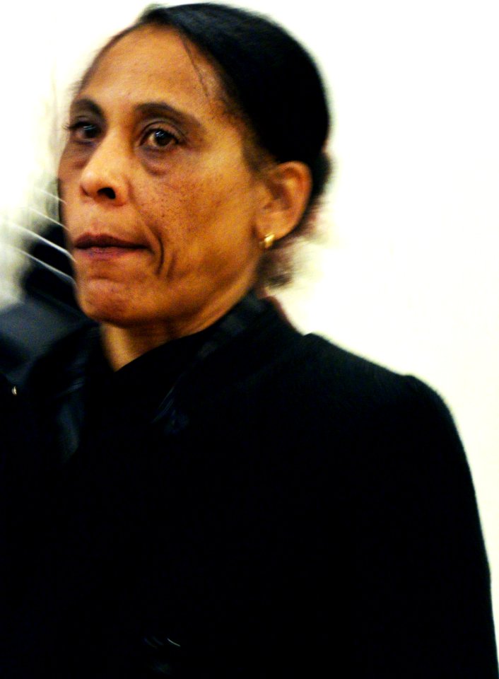 Panning Portrait of Cuban Woman
