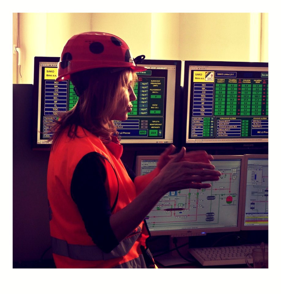 Excursion to the Incineration Plant 5