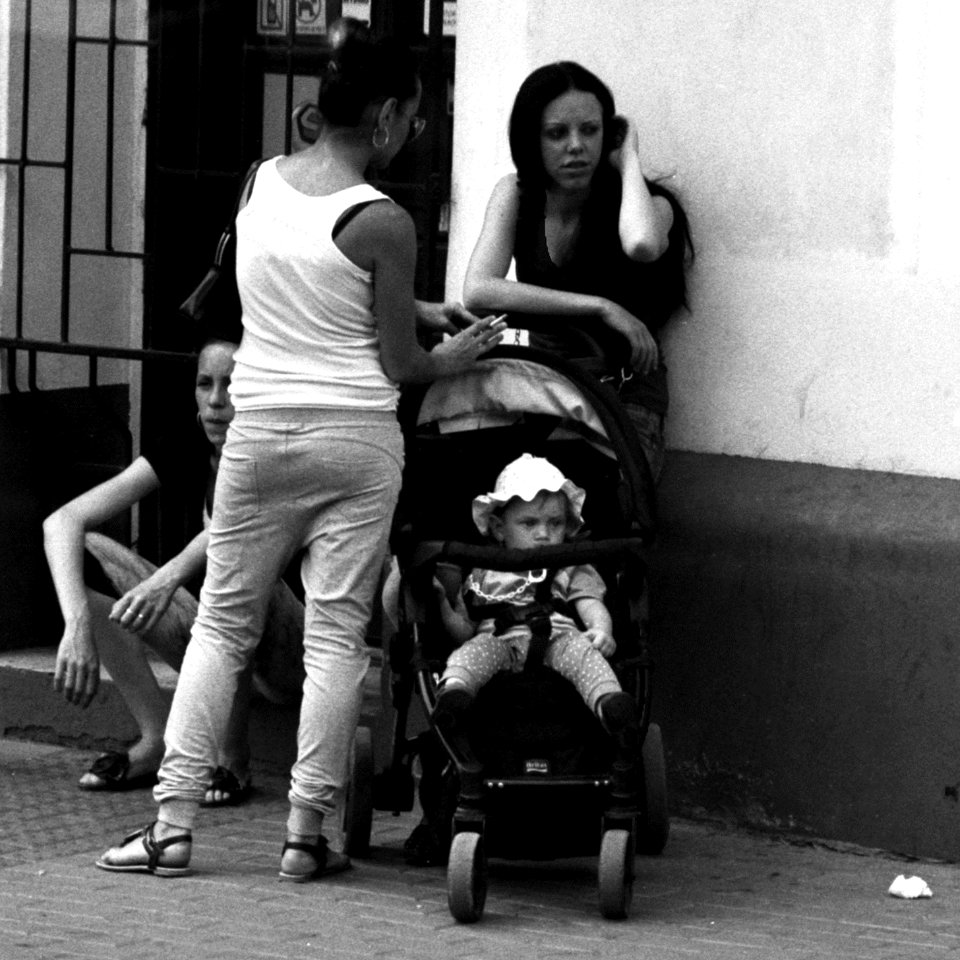 Kiev 4 + Jupiter-11 135/4 - Cejl Street Scene