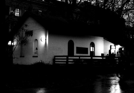 Canon Rebel XS - Pub in the Lužánky Park