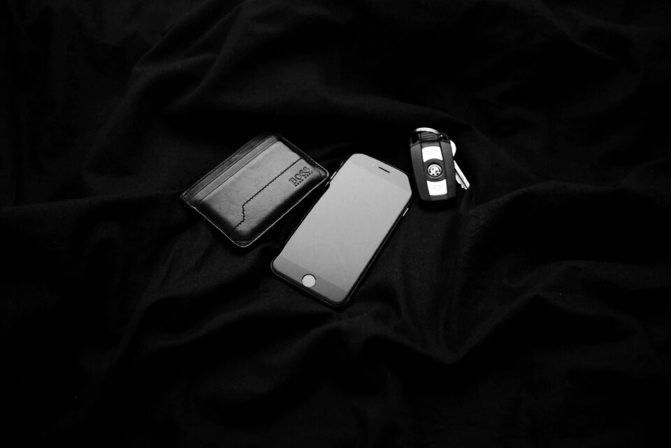 Mobile screen communication