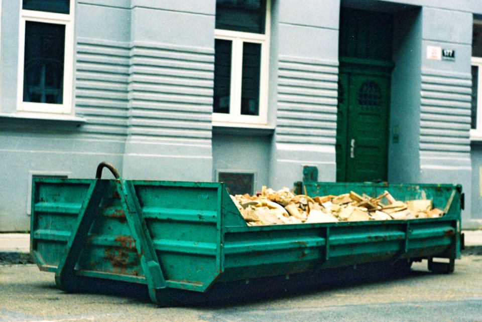 Praktica MTL 5 +  Helios 44-2 2/58 - Vlhká Street 2