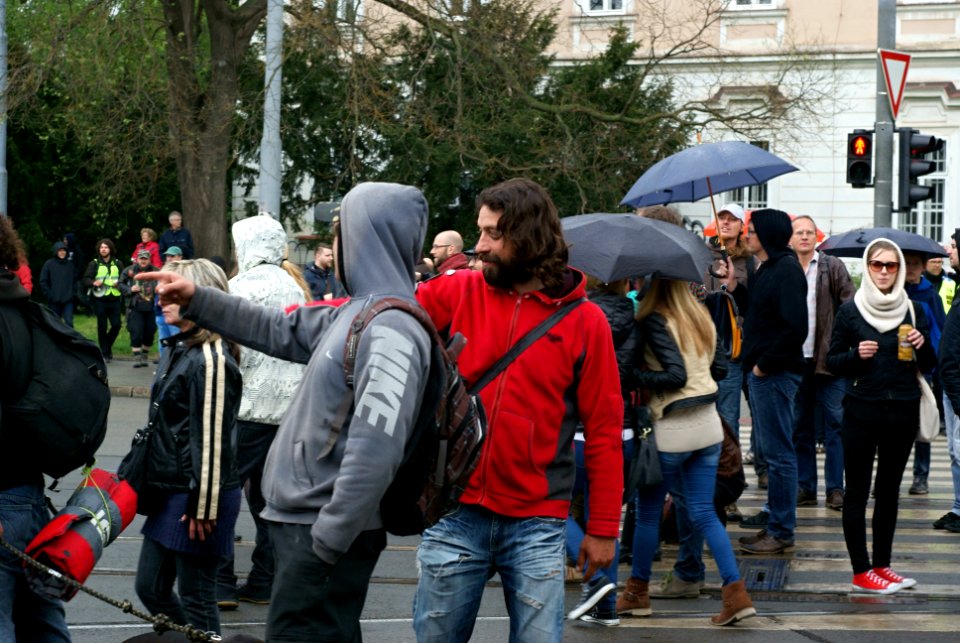 Sony Alpha A230 with Helios-44-2 - Blockade of Neonazi March - Part 4: Transfer to the next "Meeting Point" 05