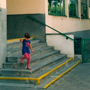 Praktica MTL 5 +  Helios 44-2 2/58 - Little Girl on the Stairs