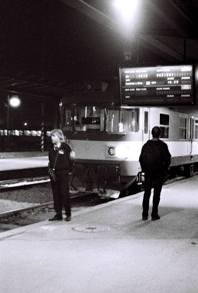 Canon EOS30 - Railway Station 1