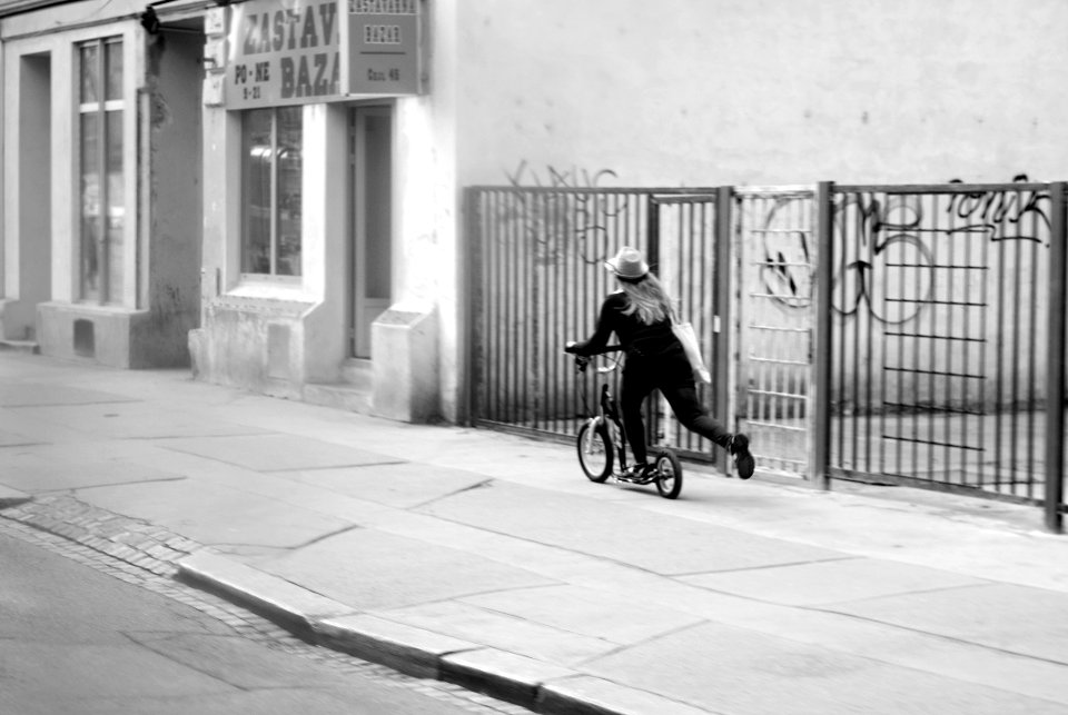 Sony Alpha A230 with Helios-44-2 - Cejl Street Scene 3